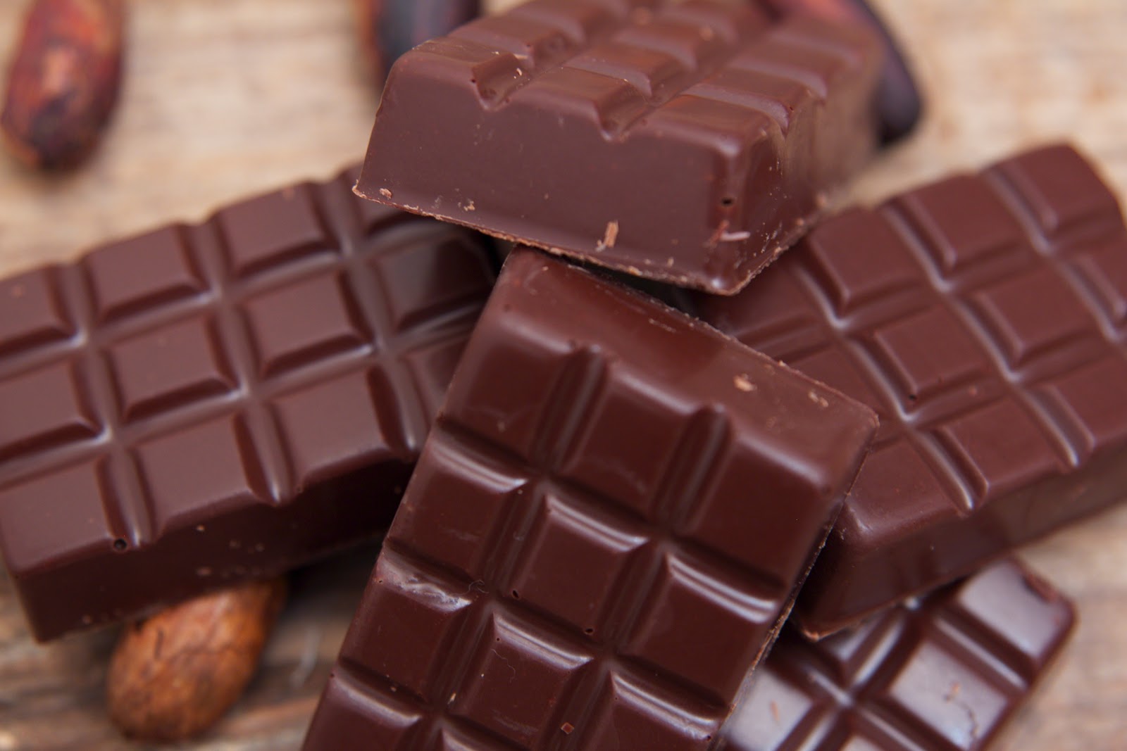 شکلات تلخ مفید یا مضرر